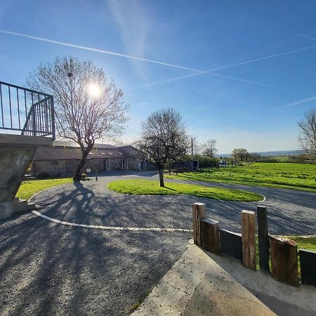 Le Logis des Chons à la campagne à Saint hilaire du Bois - Lys Haut Layon Le Plessis  Exterior foto
