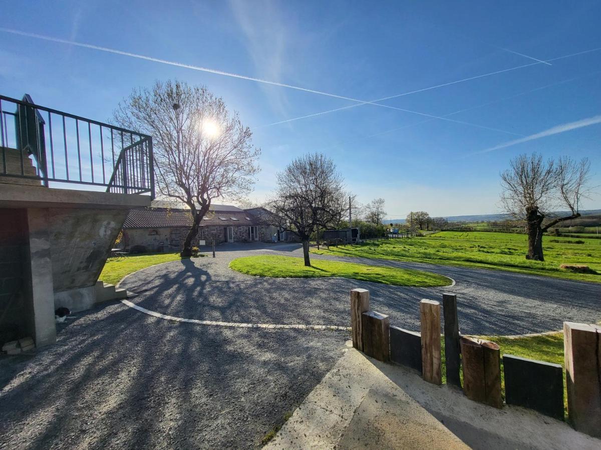 Le Logis des Chons à la campagne à Saint hilaire du Bois - Lys Haut Layon Le Plessis  Exterior foto