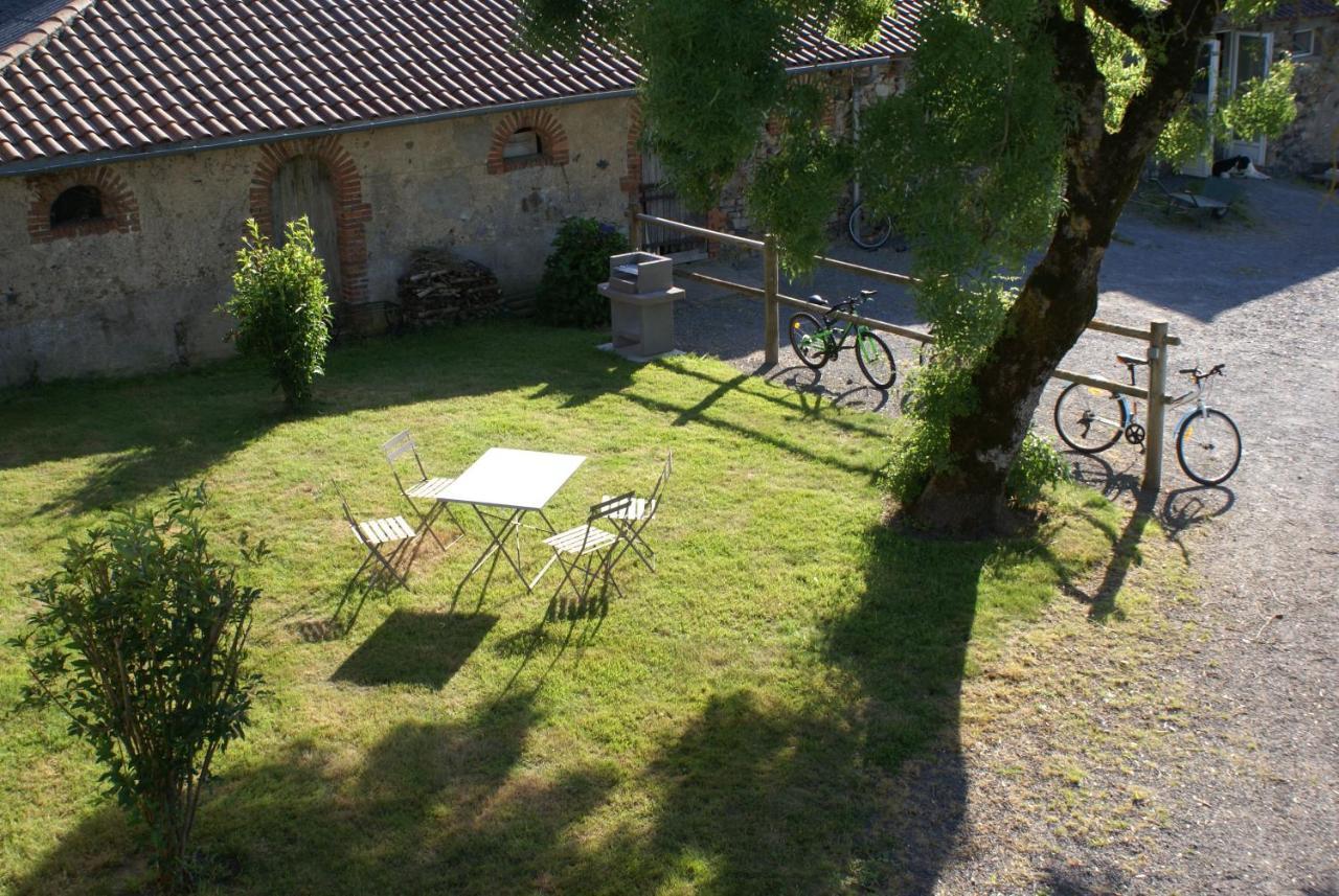 Le Logis des Chons à la campagne à Saint hilaire du Bois - Lys Haut Layon Le Plessis  Exterior foto