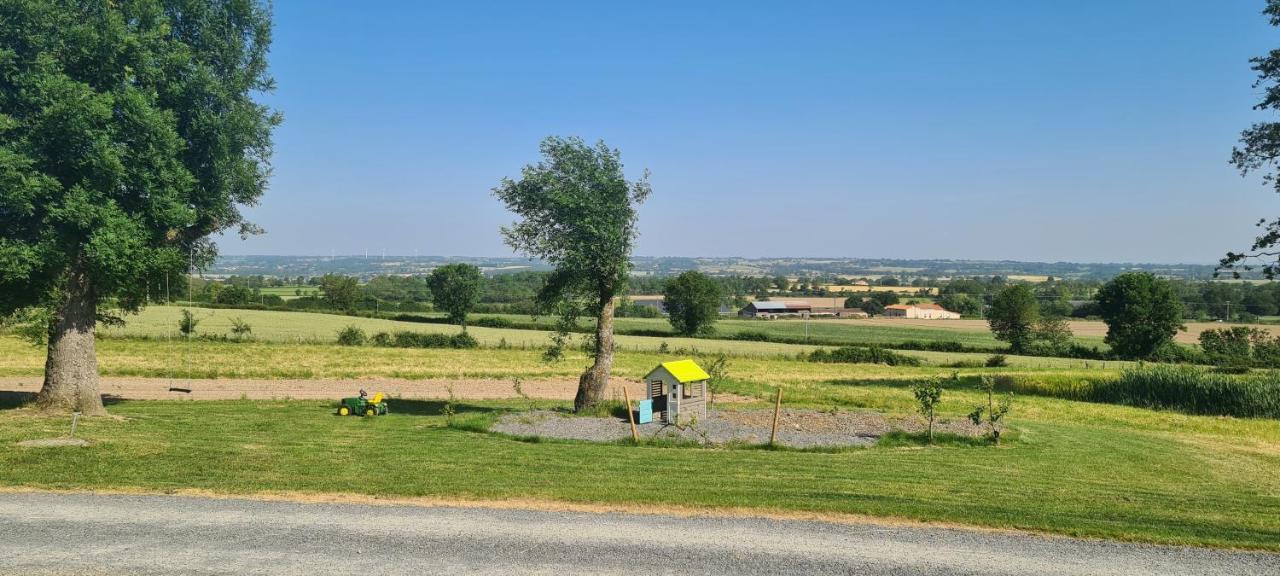 Le Logis des Chons à la campagne à Saint hilaire du Bois - Lys Haut Layon Le Plessis  Exterior foto