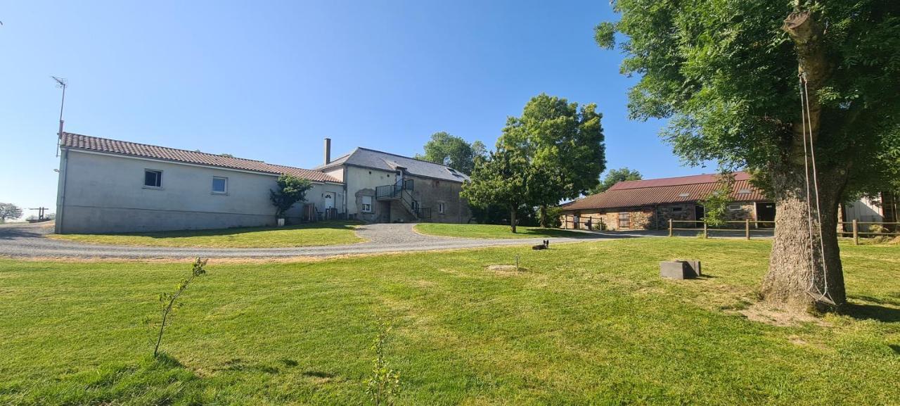 Le Logis des Chons à la campagne à Saint hilaire du Bois - Lys Haut Layon Le Plessis  Exterior foto
